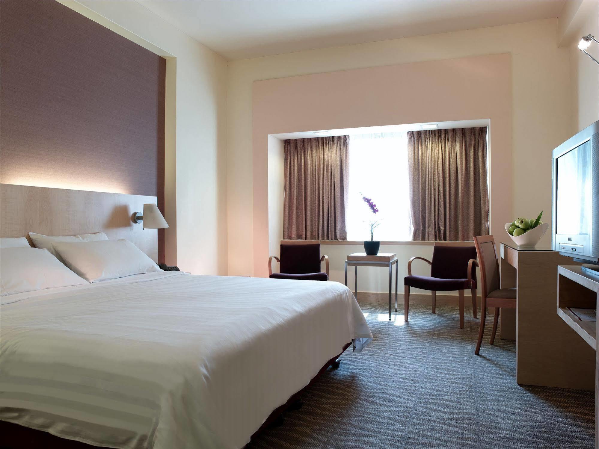 Parkroyal On Road, Hotel