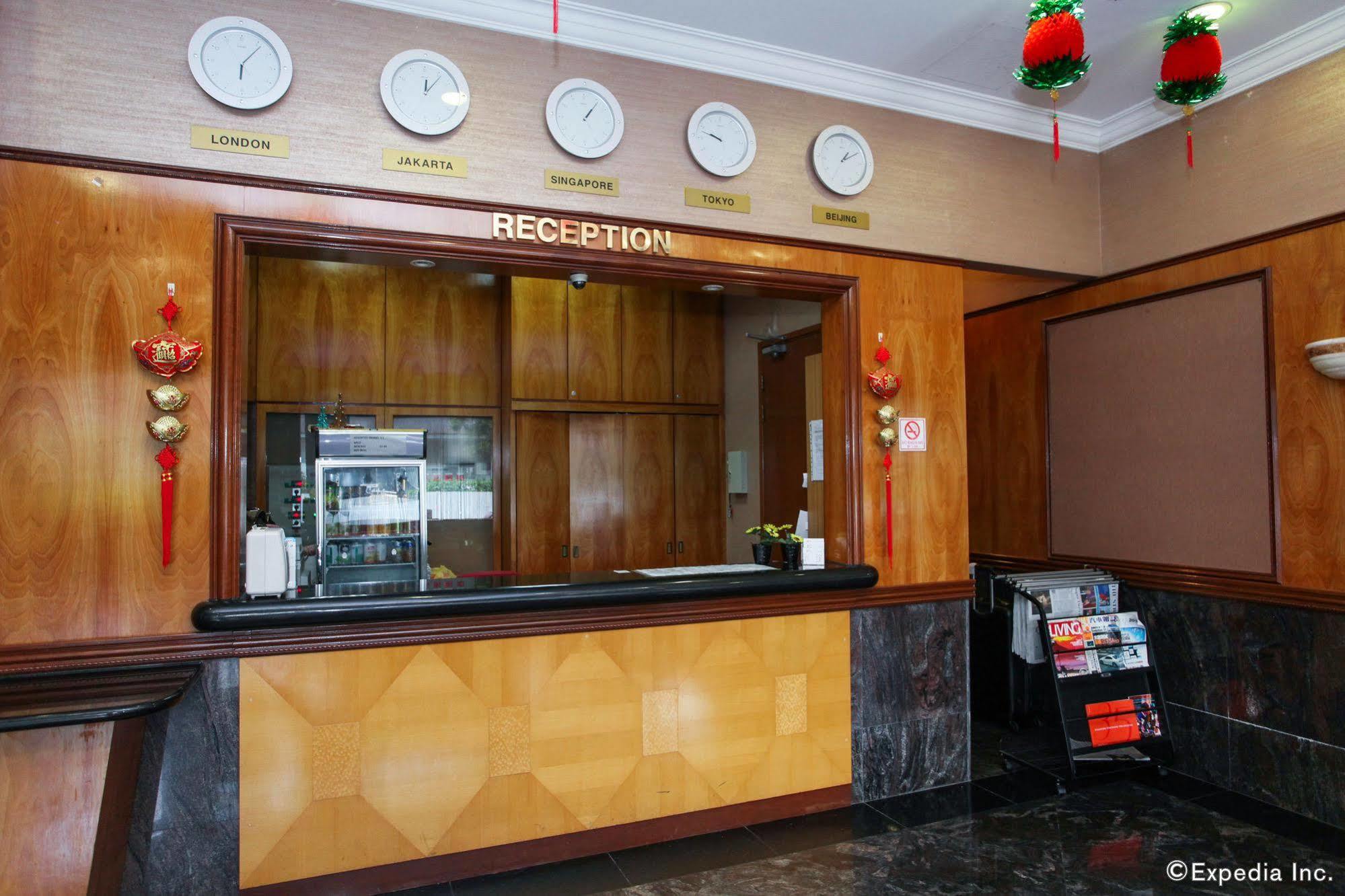New Cape Hotel