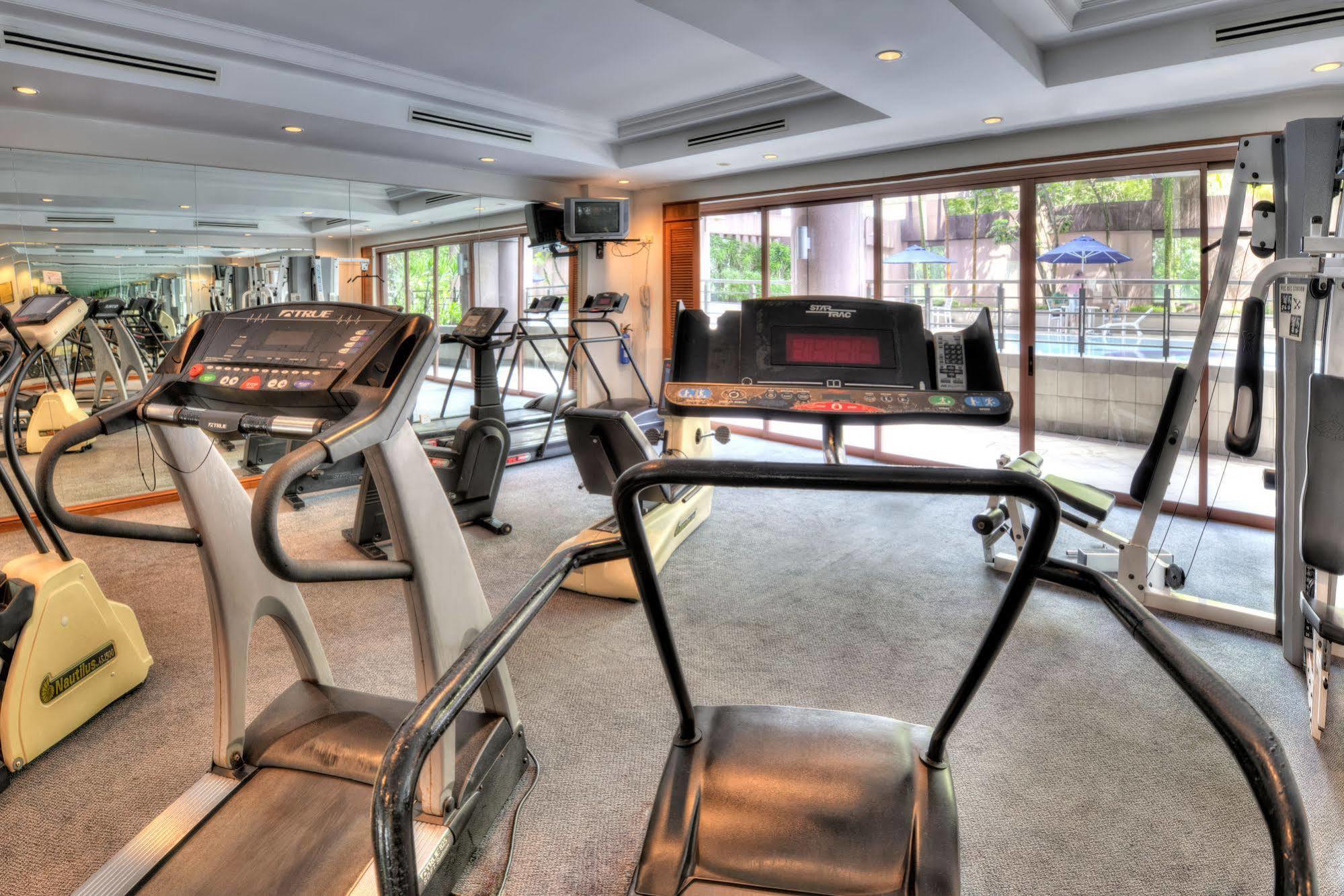 Orchard Grand Court Aparthotel 4*
