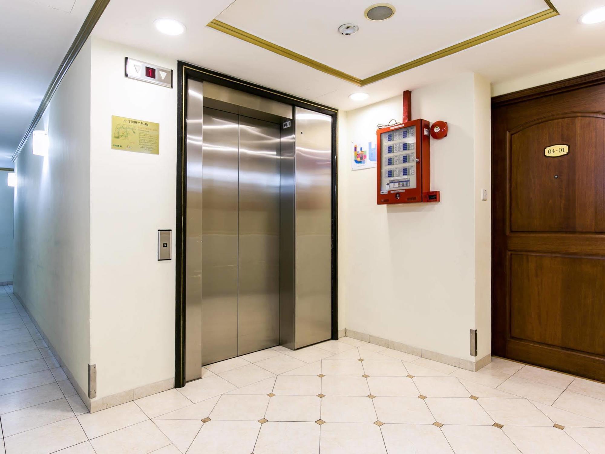 Hotel 81 Chinatown 2*