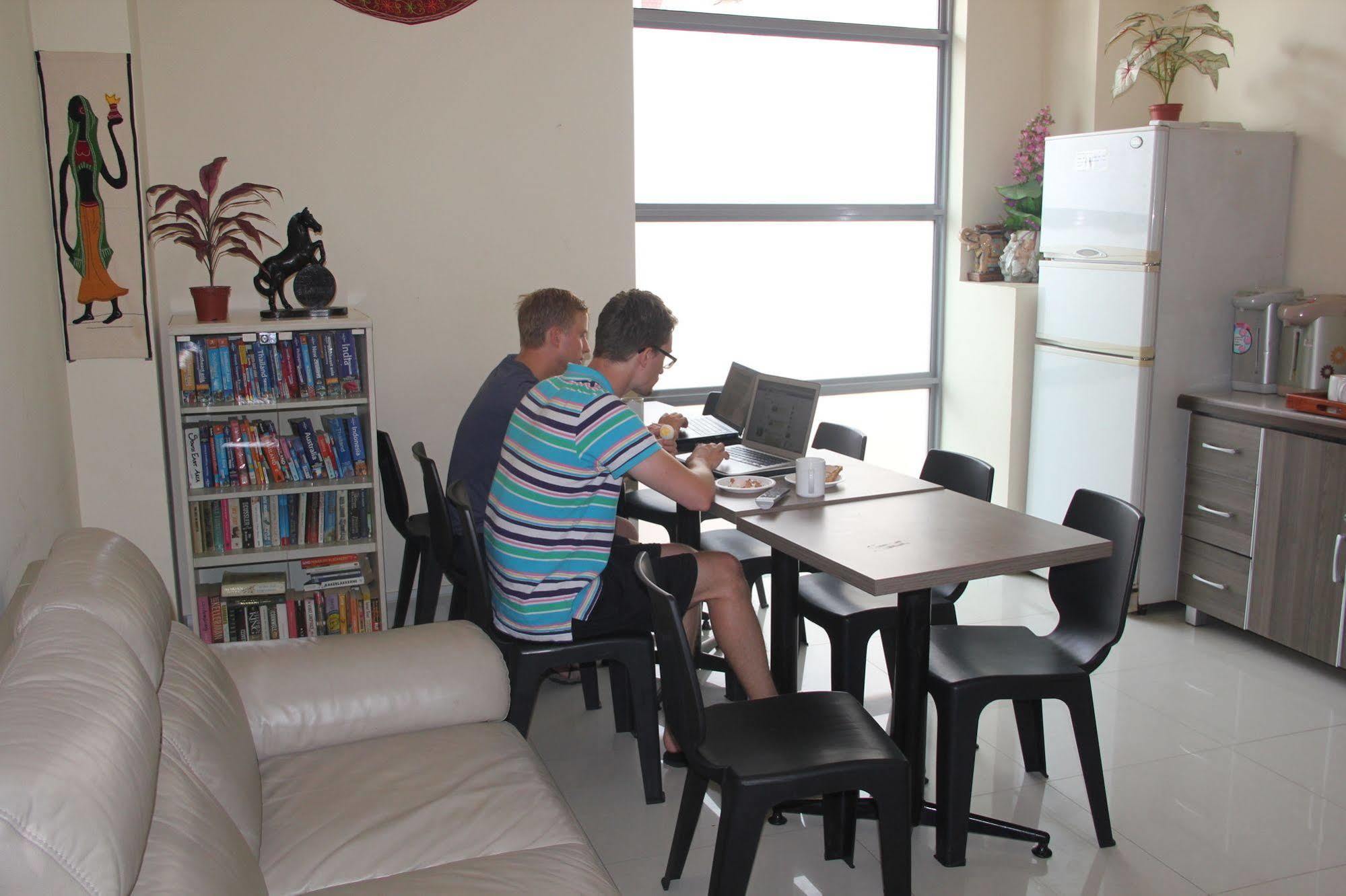 Hostel Mitraa Singapore