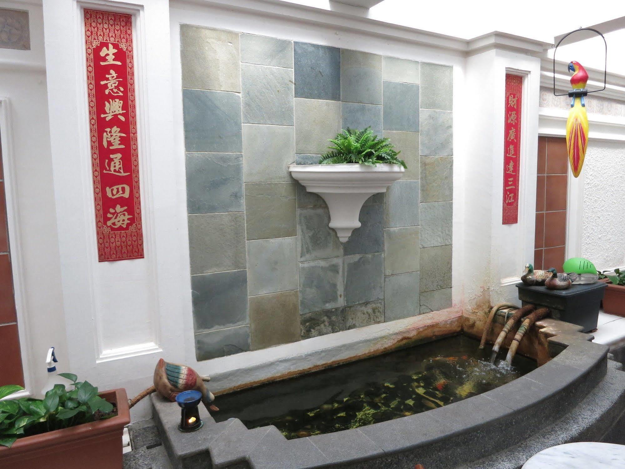 Perak Hotel Singapore