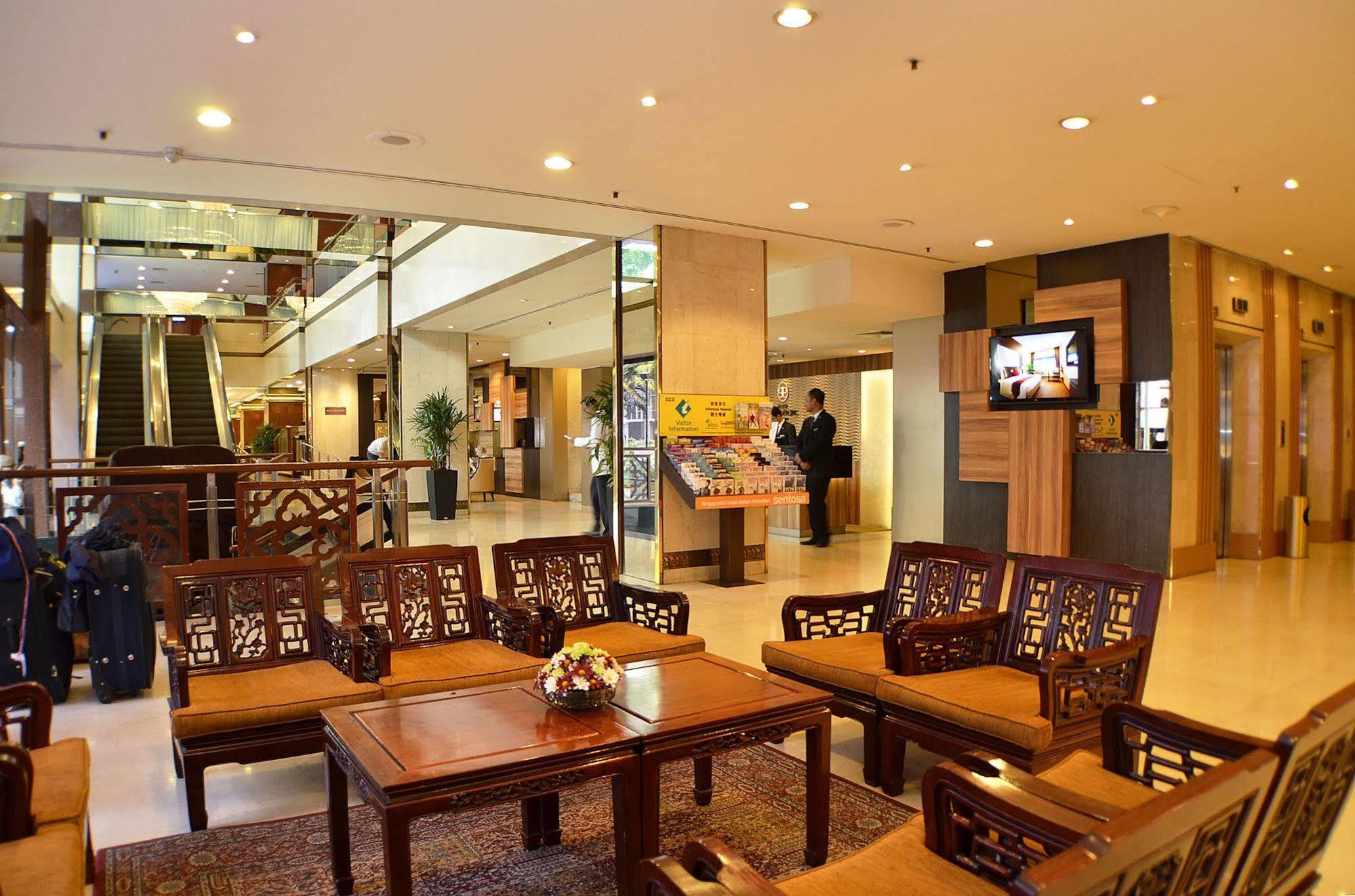 Grand Pacific Hotel 4*