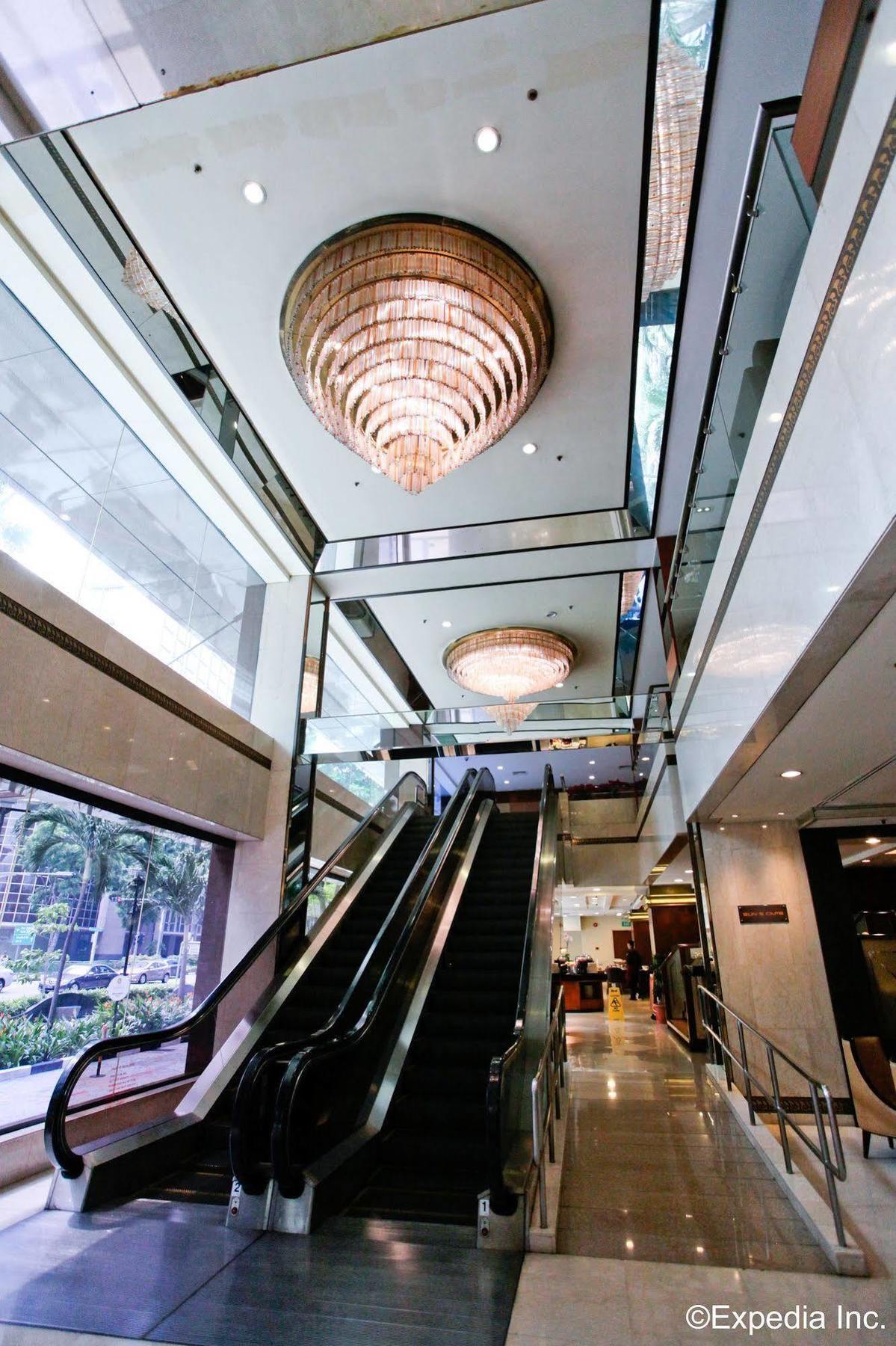 Hotel Grand Pacific