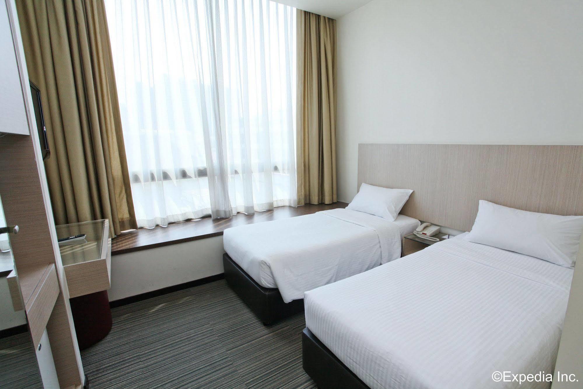 Hotel Aqueen Lavender 3*