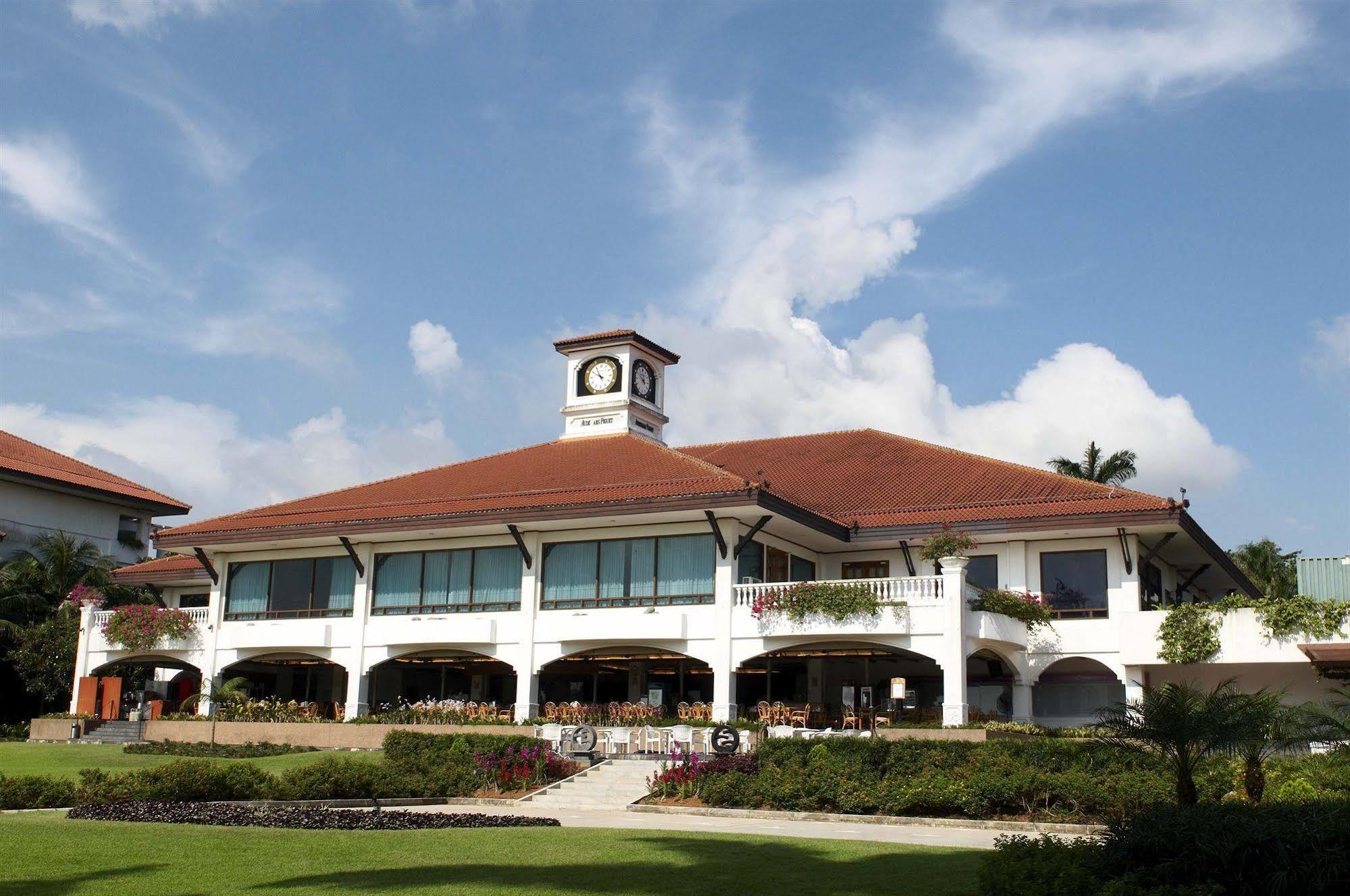 Orchid Country Club Tempat peranginan