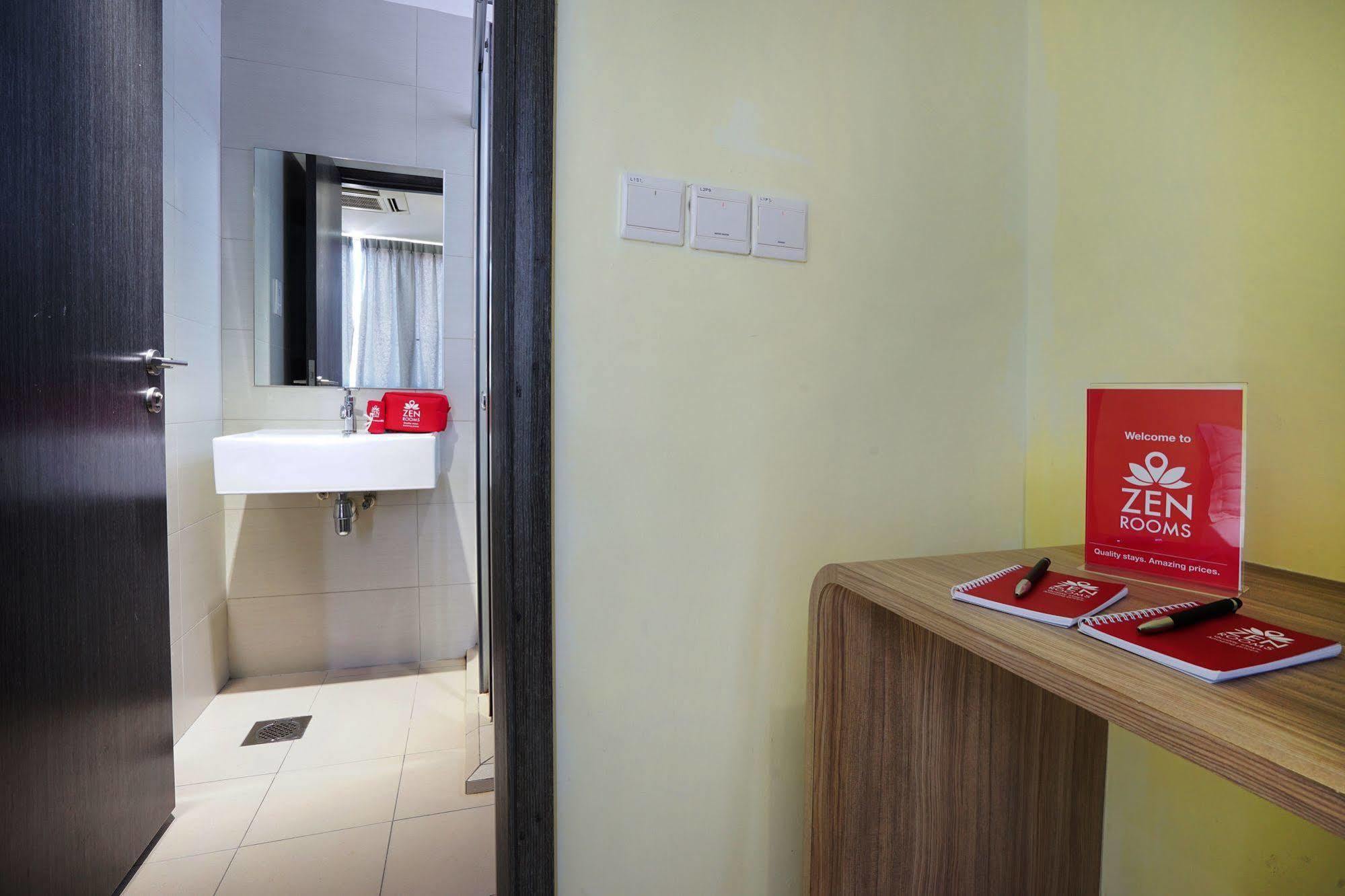Hotel Zen Evergreen