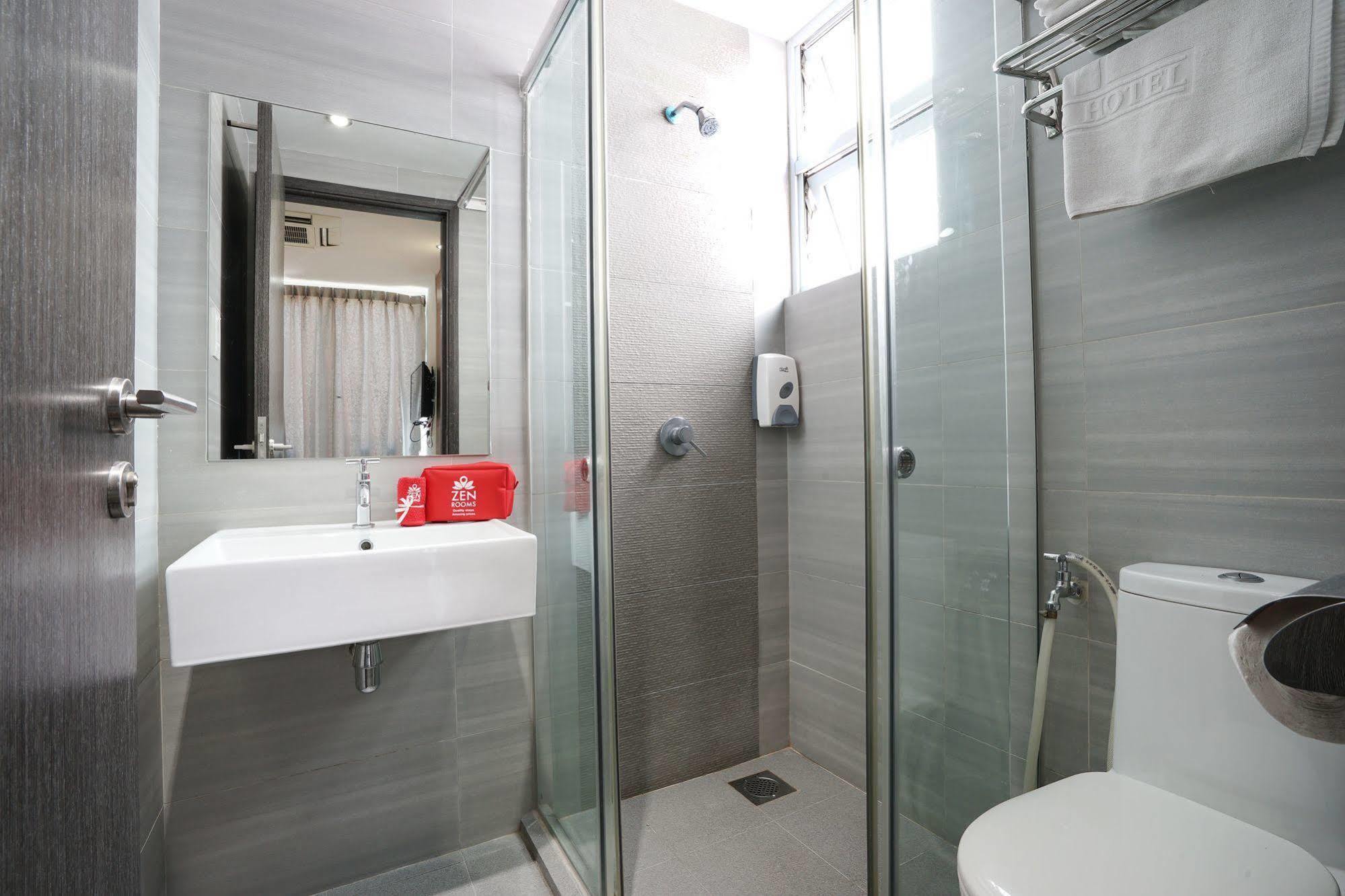 Hotel Zen Evergreen 3*