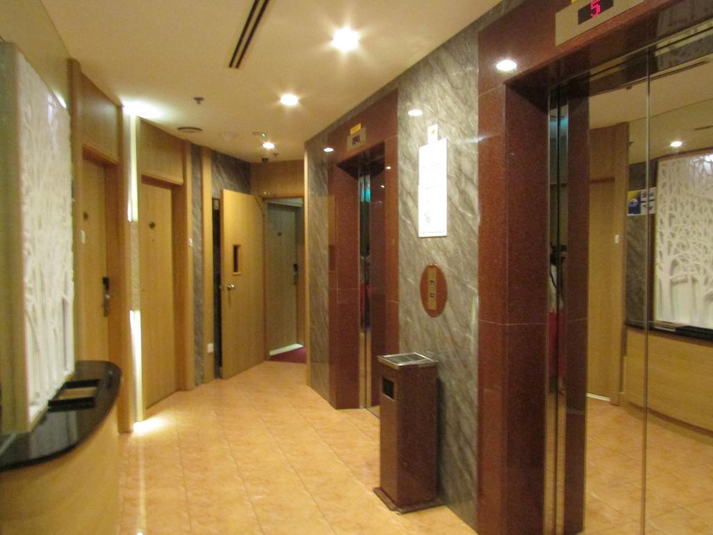 Hotel Robertson Quay 3*