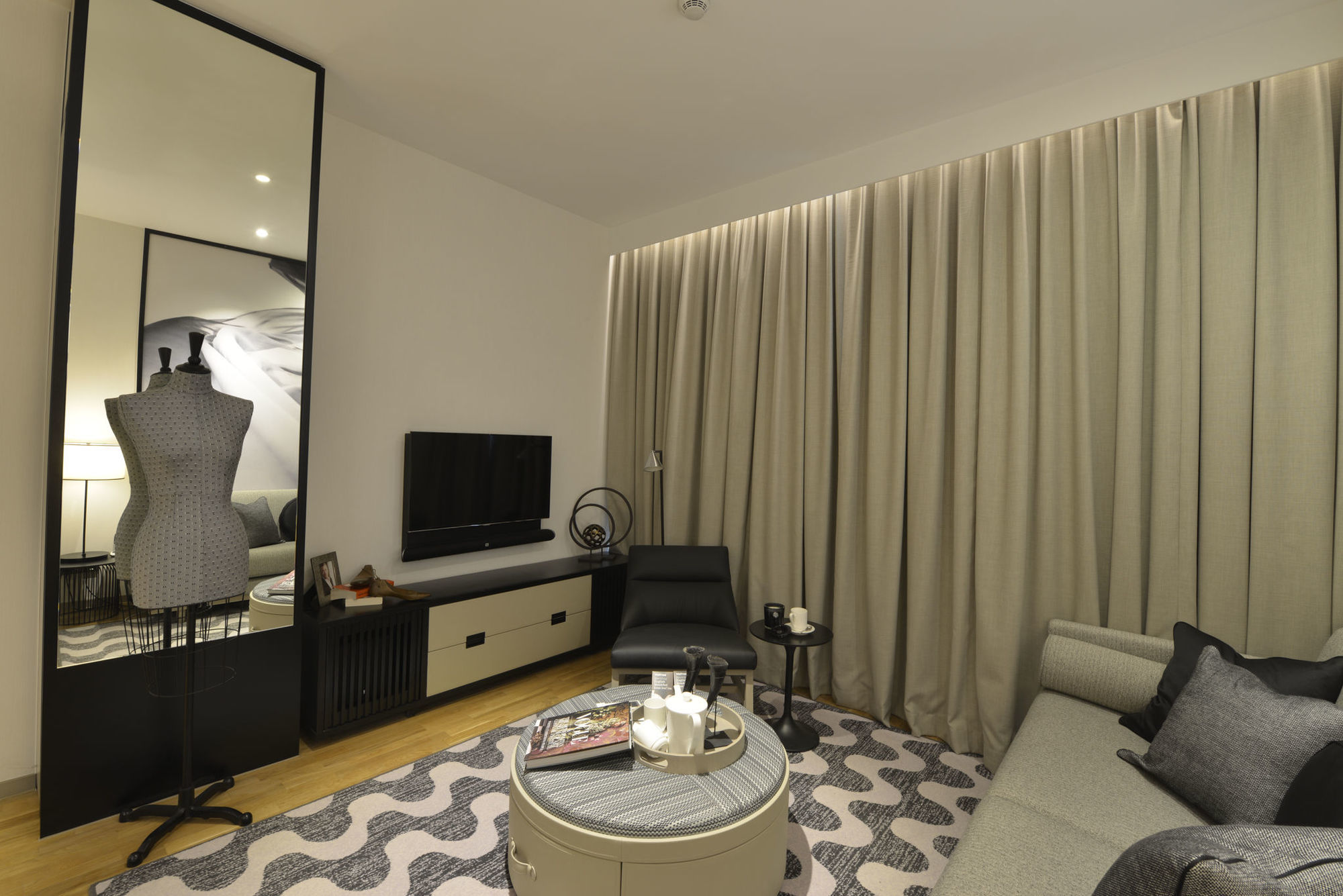 Ascott Orchard Hotel