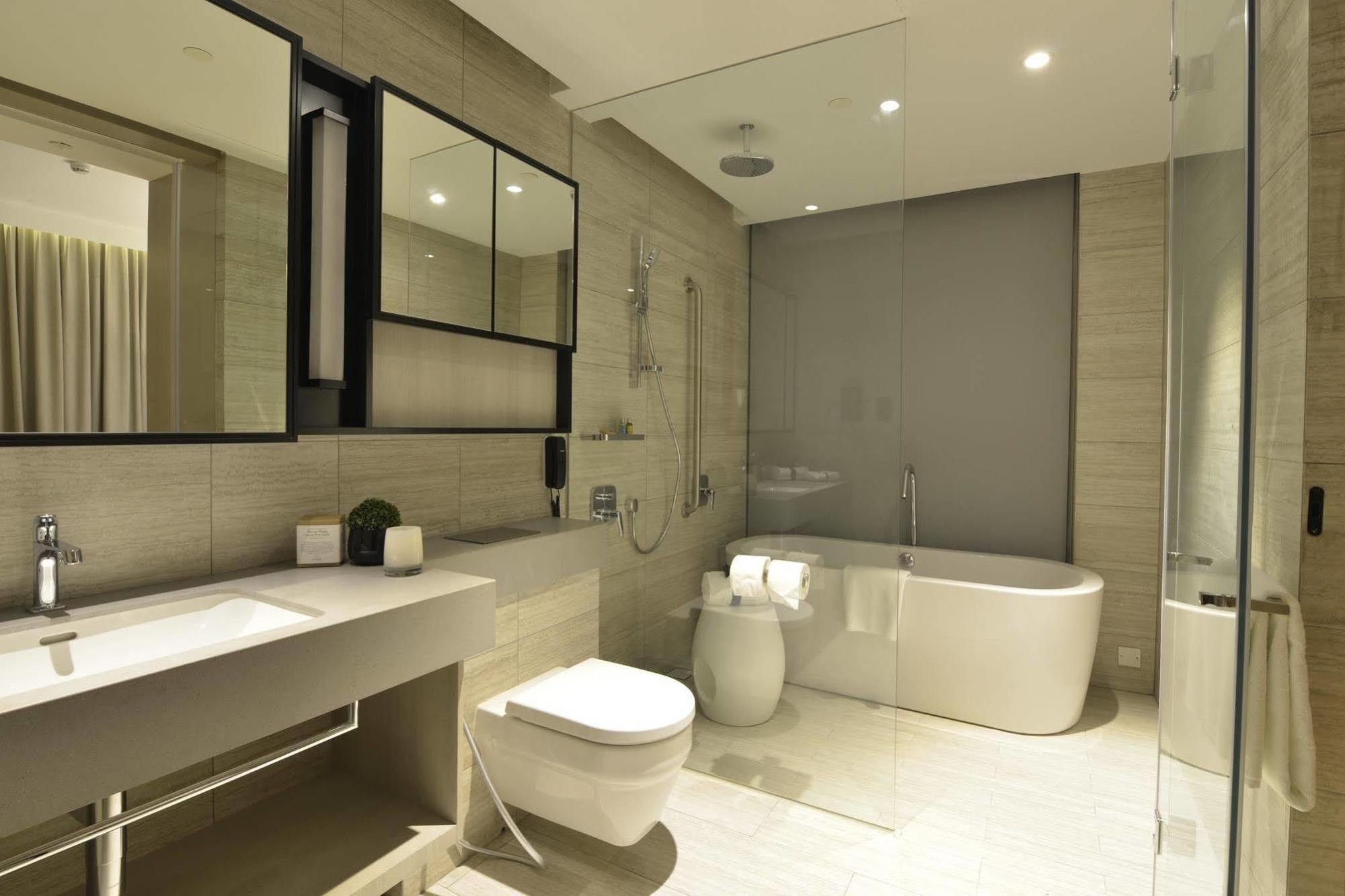 Hotel Ascott Orchard