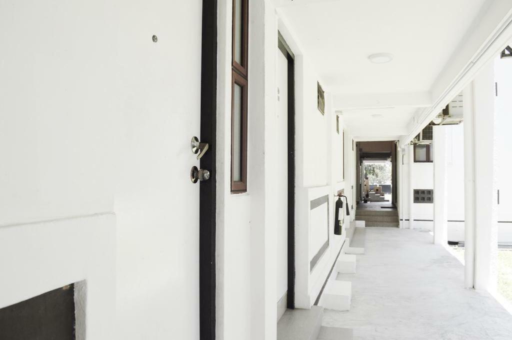 Villa Umbrella Singapore * Singapore