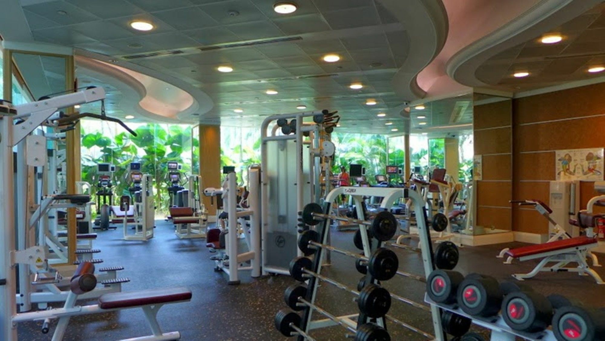 Shangri-la Aparthotel 5*
