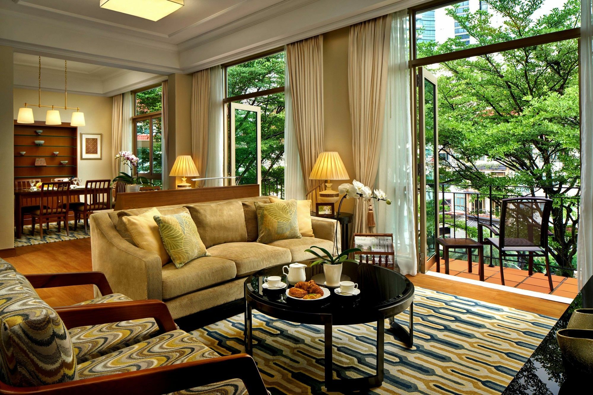 Treetops Executive Residences Aparthotel 5*