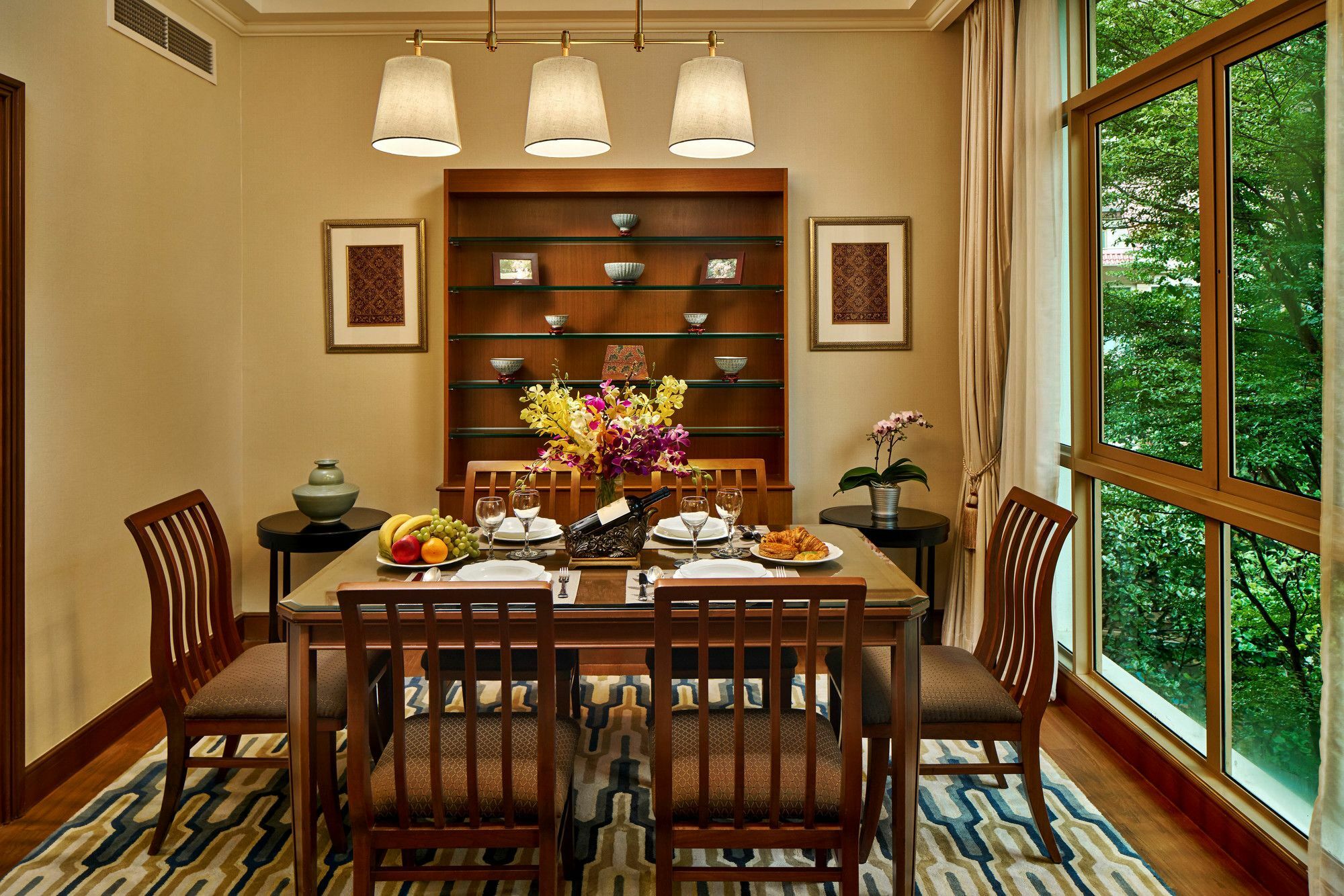 Treetops Executive Residences 5* Singapore