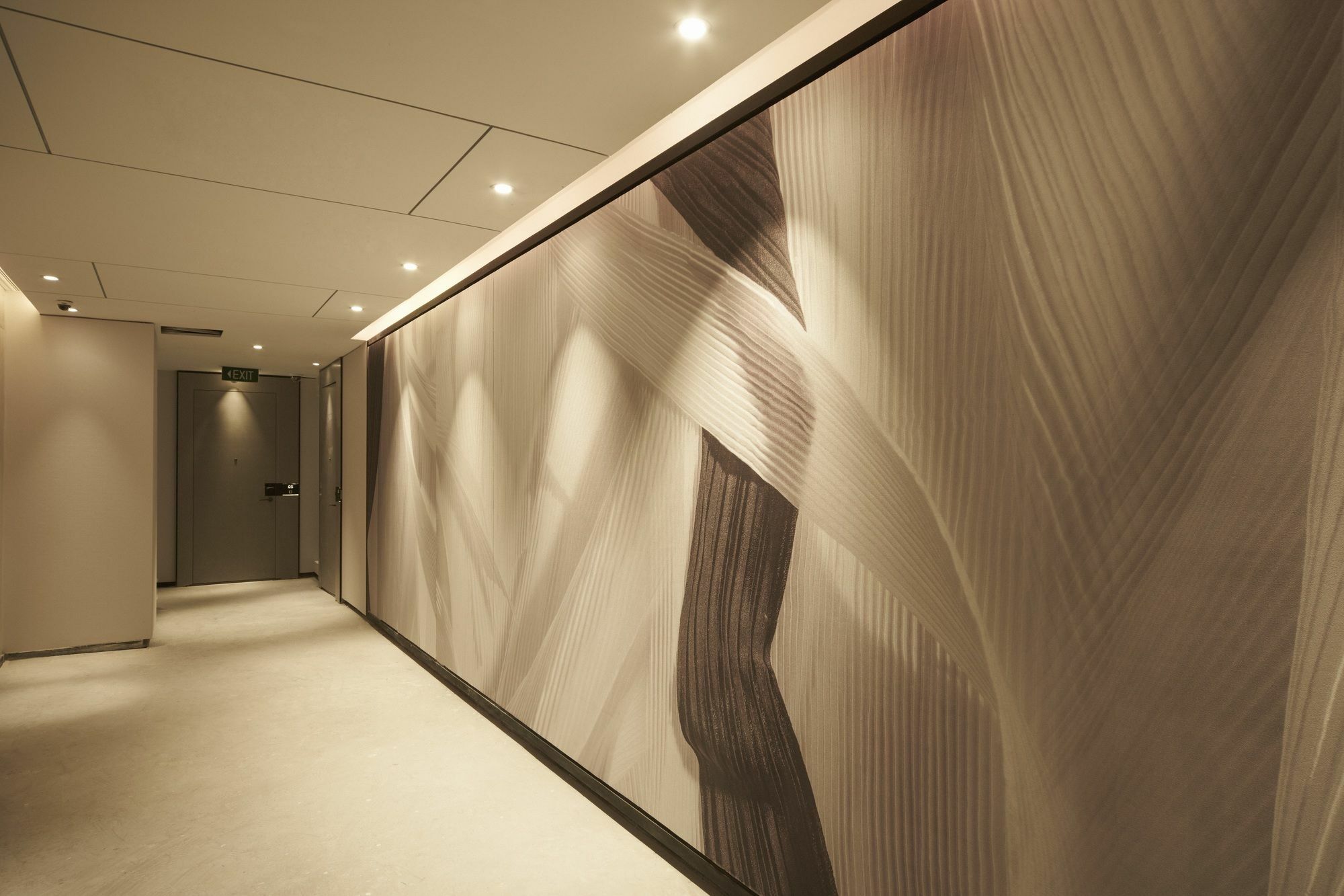 Ascott Orchard Hotel 5*