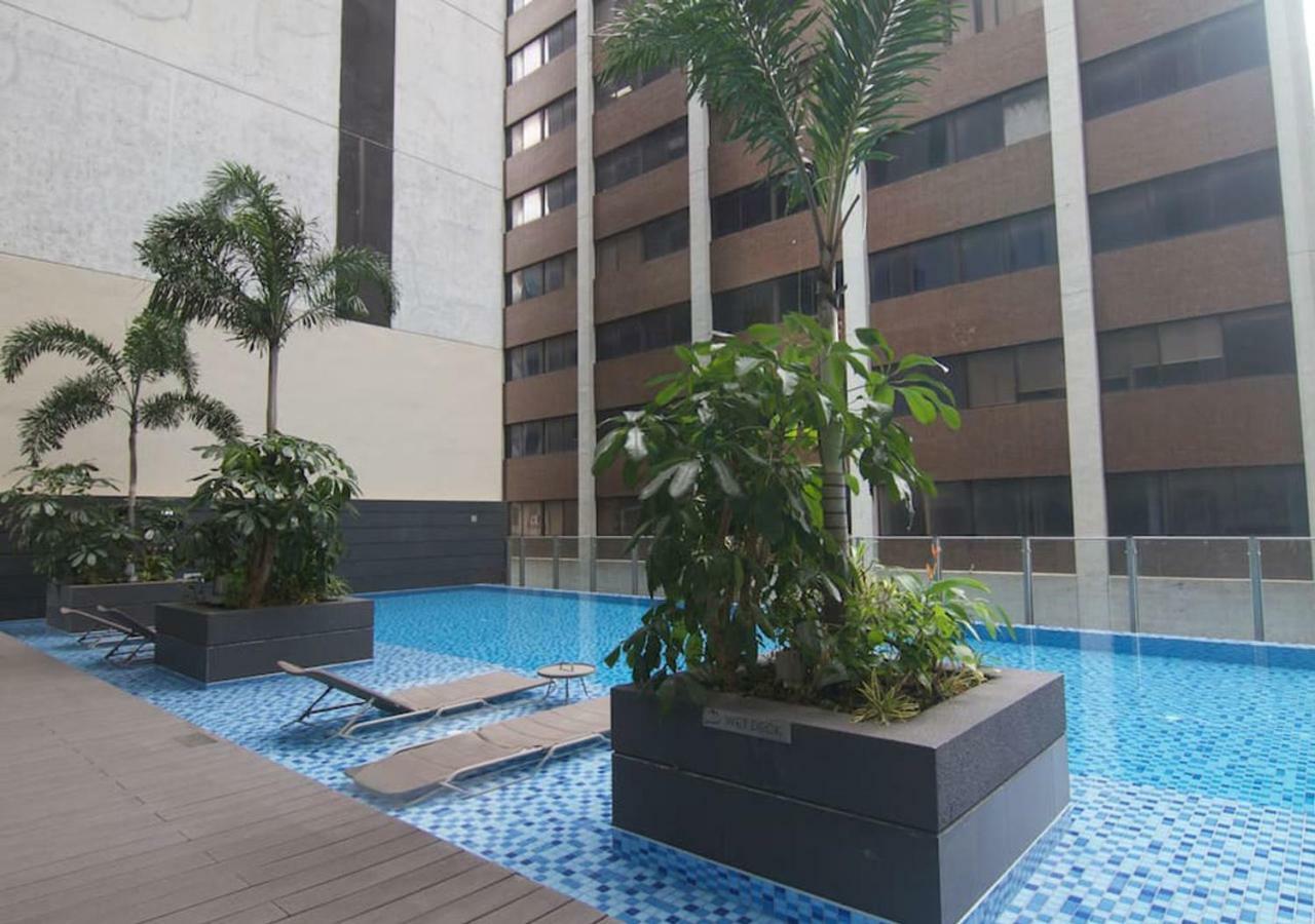 Luxury 2br Instaworthy Singapore