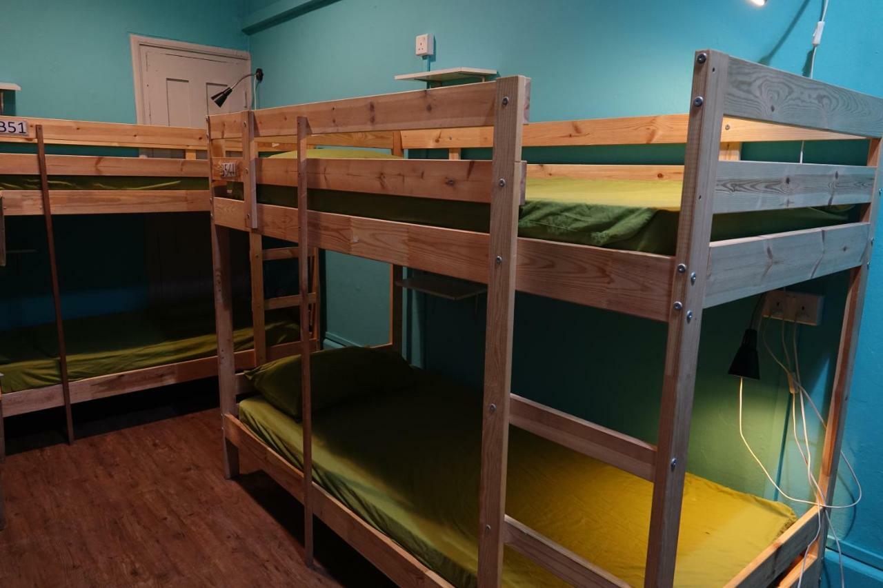 Gap Year Hostel *