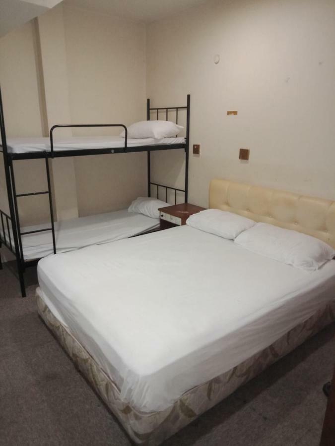 New Star Hotel 3*