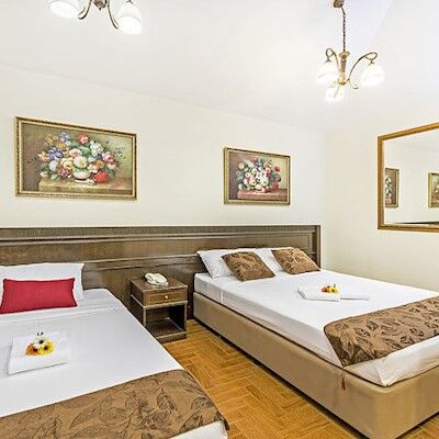 Hotel 81 Chinatown 2*