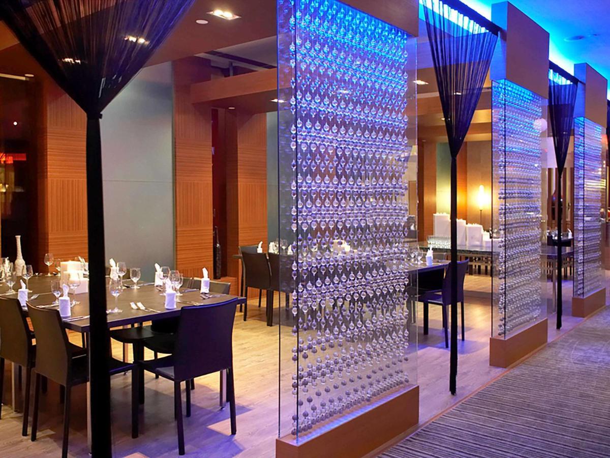 Novotel Clarke Quay Hotel 4*