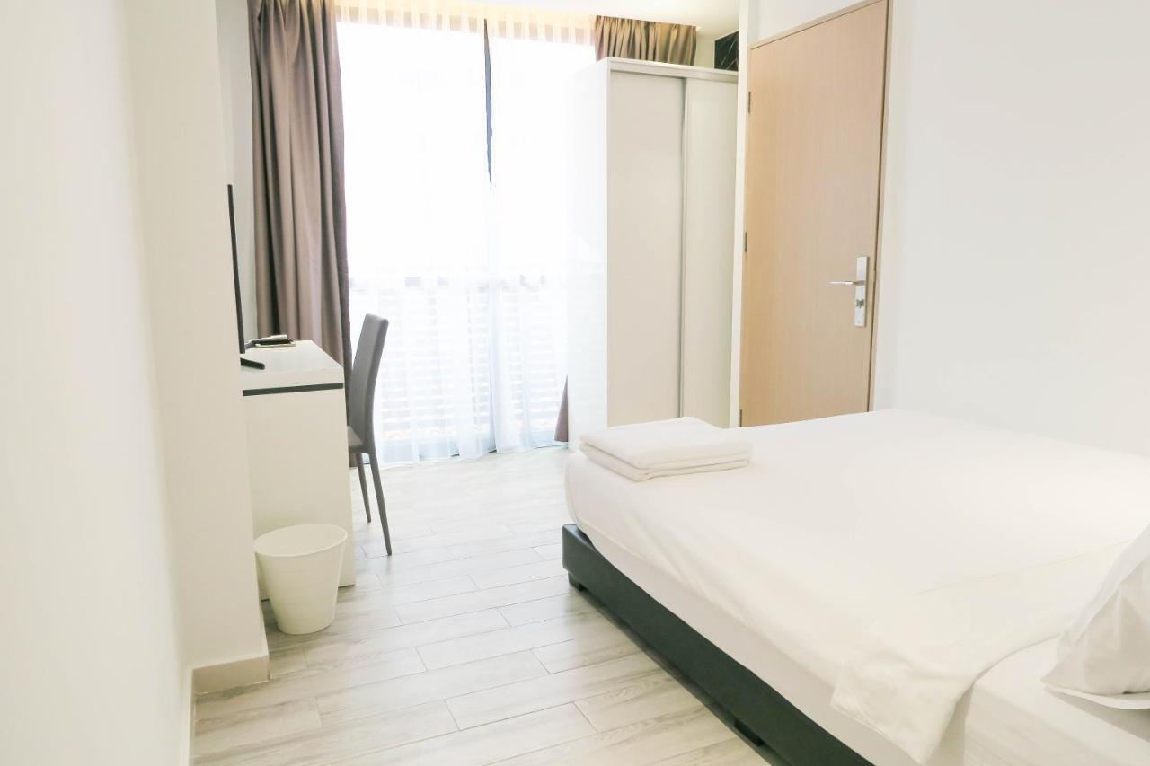 Rr Cozy & Apartment Singapore