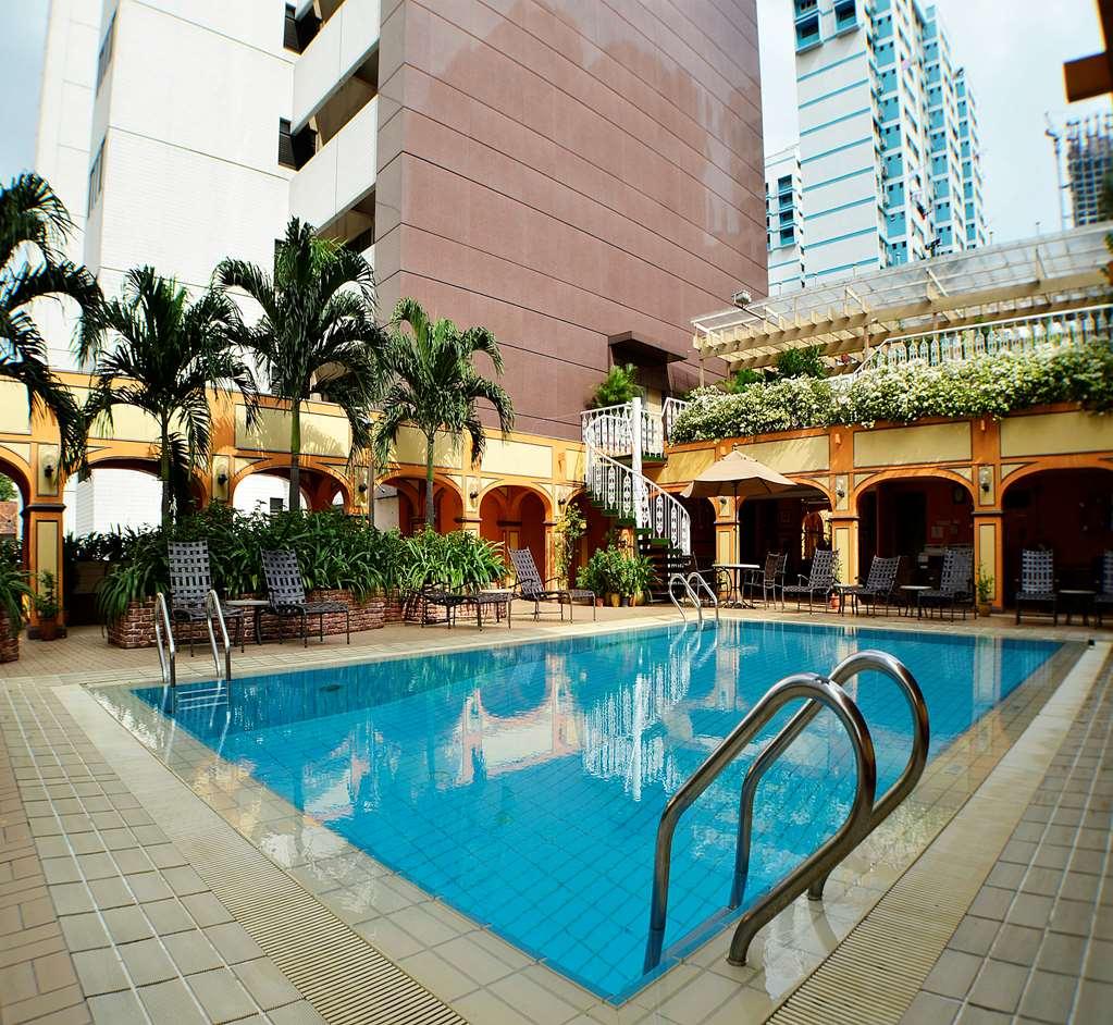 Grand Pacific 4*